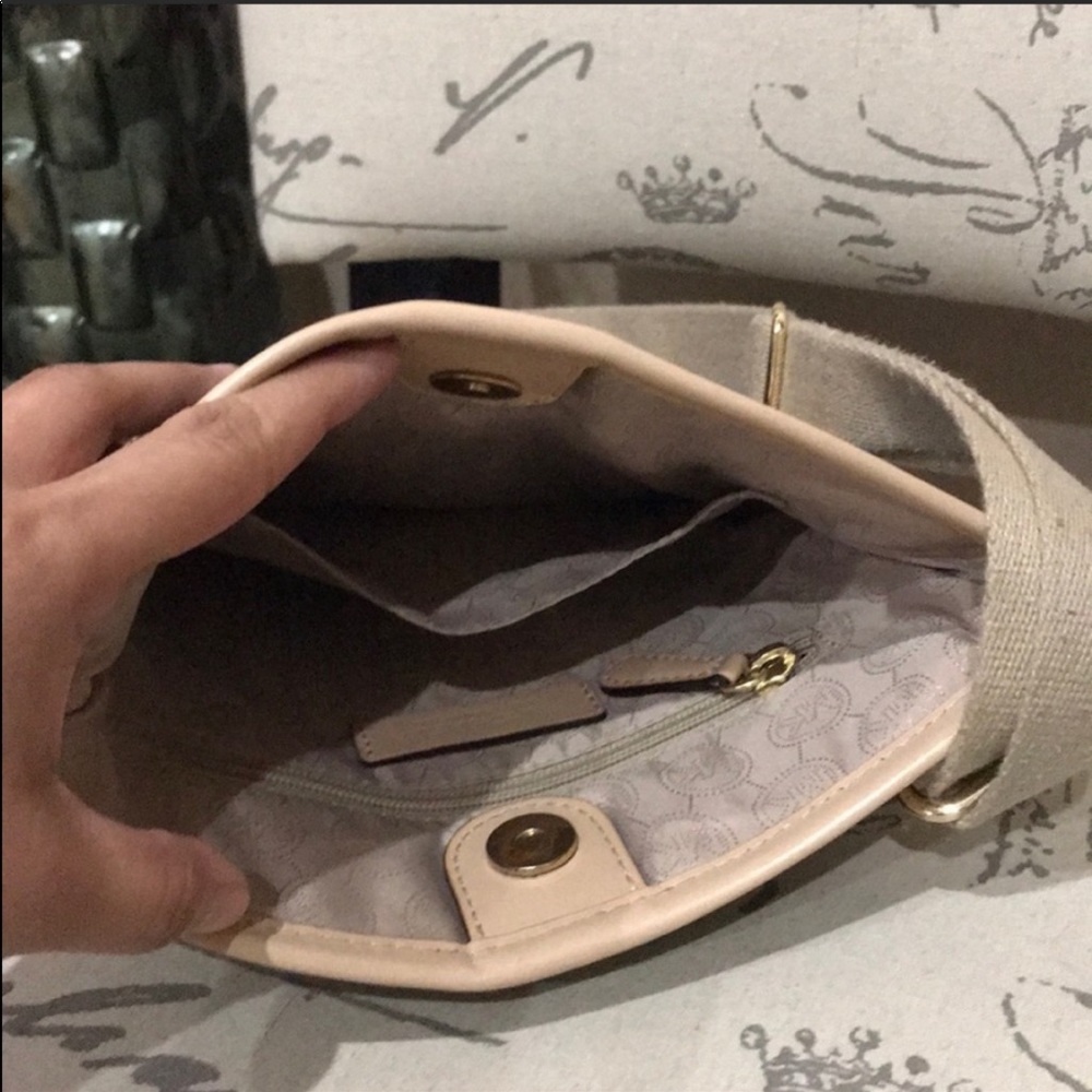 Michael Kors - Picture 4 of 7